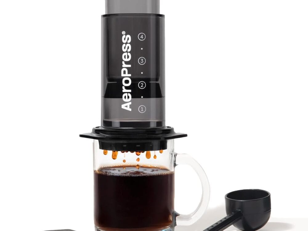 Aeropress Coffee Maker Clear - Color - Clear Red